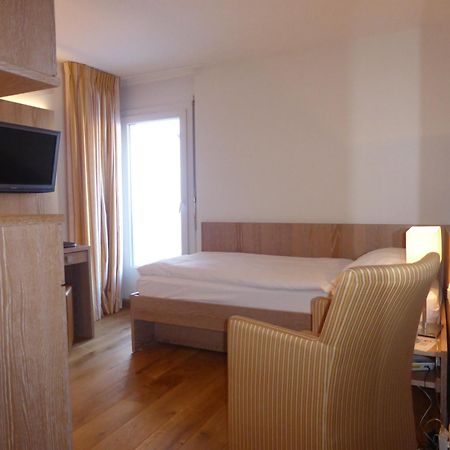 Hotel Helvetia Intergolf Кранс Монтана Екстериор снимка
