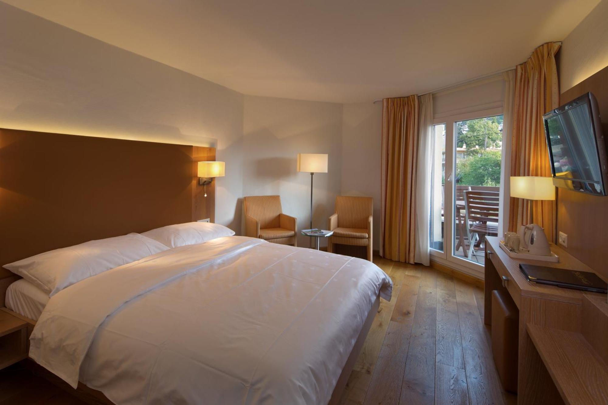 Hotel Helvetia Intergolf Кранс Монтана Екстериор снимка