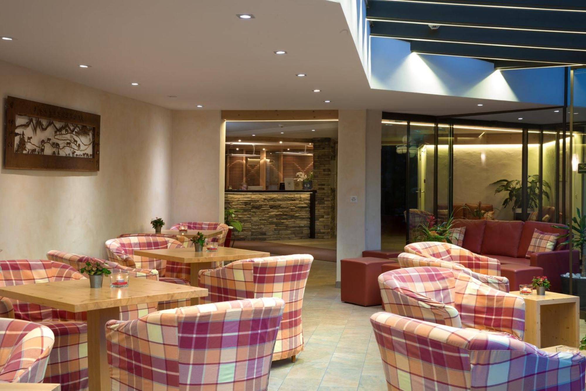 Hotel Helvetia Intergolf Кранс Монтана Екстериор снимка