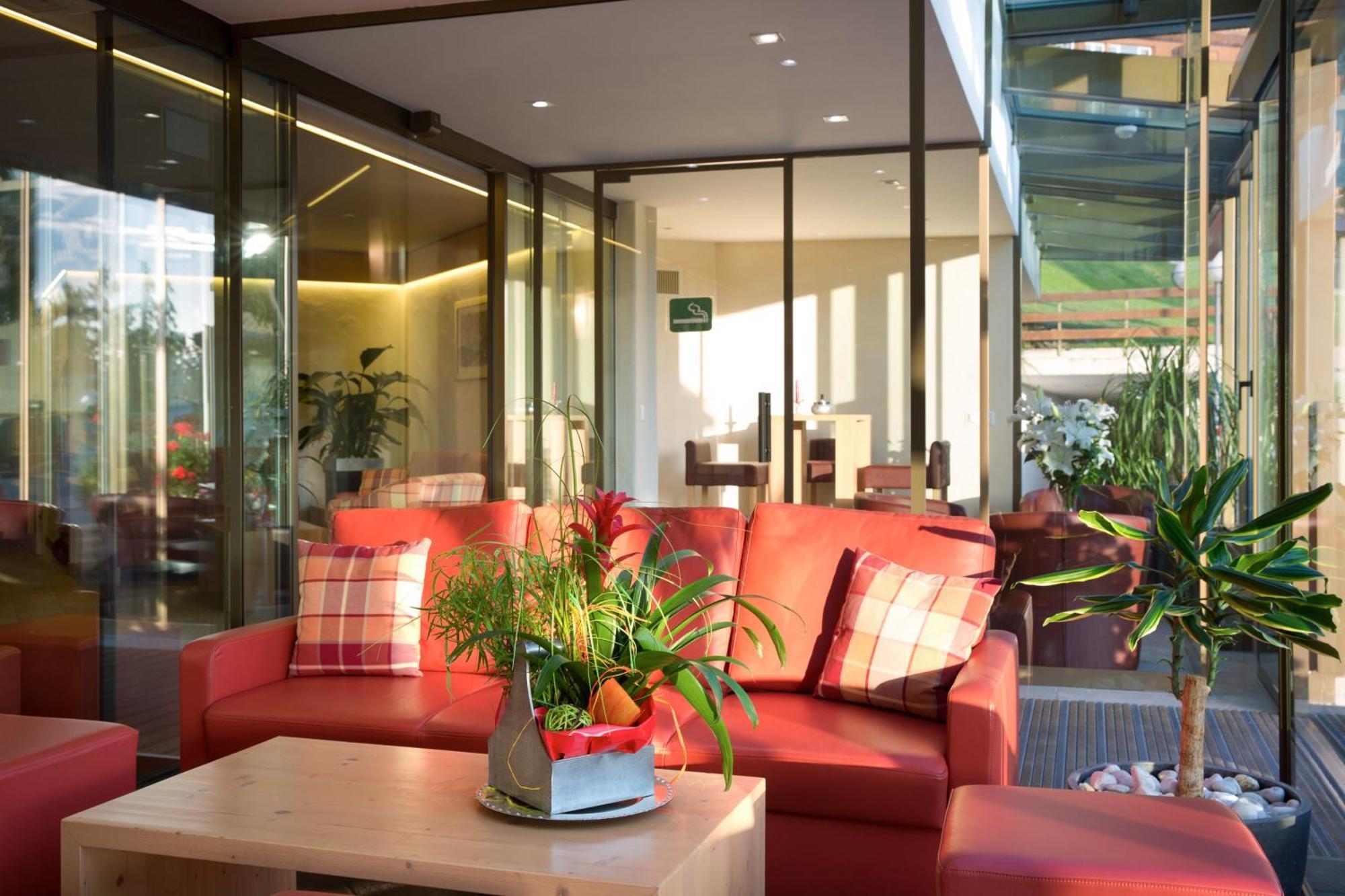 Hotel Helvetia Intergolf Кранс Монтана Екстериор снимка